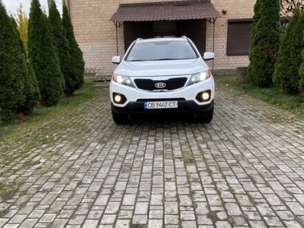 Белый Киа Соренто, объемом двигателя 2.2 л и пробегом 212 тыс. км за 13000 $, фото 1 на Automoto.ua