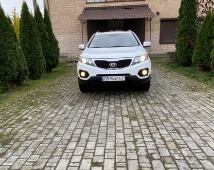 Белый Киа Соренто, объемом двигателя 2.2 л и пробегом 212 тыс. км за 13000 $, фото 1 на Automoto.ua