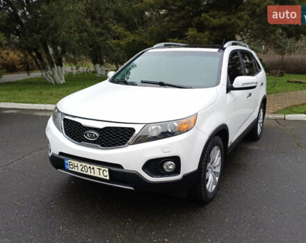 Белый Киа Соренто, объемом двигателя 2.2 л и пробегом 237 тыс. км за 13800 $, фото 1 на Automoto.ua