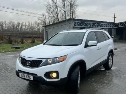 Белый Киа Соренто, объемом двигателя 2.2 л и пробегом 170 тыс. км за 4250 $, фото 1 на Automoto.ua