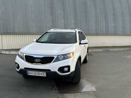 Белый Киа Соренто, объемом двигателя 2.4 л и пробегом 200 тыс. км за 10900 $, фото 1 на Automoto.ua