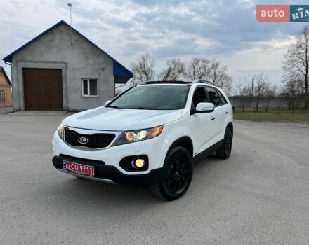 Белый Киа Соренто, объемом двигателя 2.2 л и пробегом 230 тыс. км за 14300 $, фото 1 на Automoto.ua