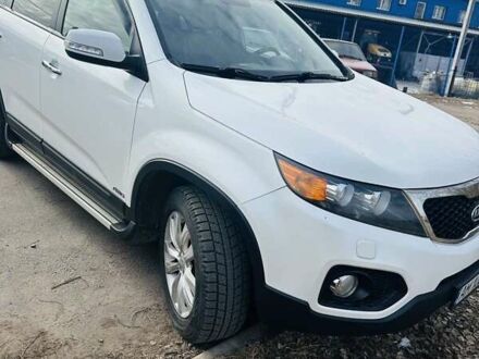 Белый Киа Соренто, объемом двигателя 2.2 л и пробегом 225 тыс. км за 14500 $, фото 1 на Automoto.ua