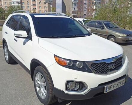 Білий Кіа Соренто, об'ємом двигуна 2 л та пробігом 165 тис. км за 15500 $, фото 1 на Automoto.ua