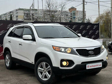 Белый Киа Соренто, объемом двигателя 2.2 л и пробегом 188 тыс. км за 12900 $, фото 1 на Automoto.ua