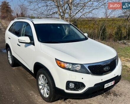 Белый Киа Соренто, объемом двигателя 2.2 л и пробегом 188 тыс. км за 15500 $, фото 1 на Automoto.ua
