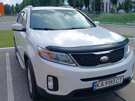 Белый Киа Соренто, объемом двигателя 2.4 л и пробегом 186 тыс. км за 13800 $, фото 1 на Automoto.ua