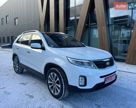 Белый Киа Соренто, объемом двигателя 2.2 л и пробегом 212 тыс. км за 17800 $, фото 1 на Automoto.ua