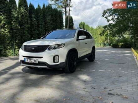 Білий Кіа Соренто, об'ємом двигуна 2.2 л та пробігом 263 тис. км за 15700 $, фото 1 на Automoto.ua