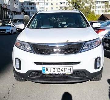 Белый Киа Соренто, объемом двигателя 2.36 л и пробегом 232 тыс. км за 10900 $, фото 1 на Automoto.ua