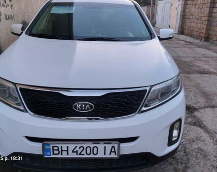 Белый Киа Соренто, объемом двигателя 2.4 л и пробегом 166 тыс. км за 10300 $, фото 1 на Automoto.ua