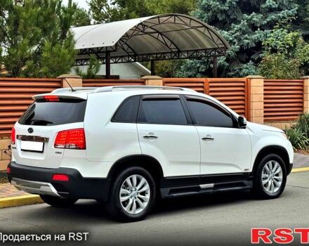 Білий Кіа Соренто, об'ємом двигуна 2.2 л та пробігом 117 тис. км за 15900 $, фото 1 на Automoto.ua