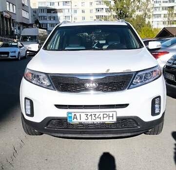 Белый Киа Соренто, объемом двигателя 2.4 л и пробегом 232 тыс. км за 10999 $, фото 1 на Automoto.ua
