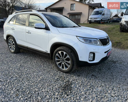 Белый Киа Соренто, объемом двигателя 2.2 л и пробегом 213 тыс. км за 16999 $, фото 1 на Automoto.ua