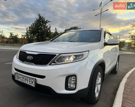 Белый Киа Соренто, объемом двигателя 2.2 л и пробегом 200 тыс. км за 15000 $, фото 1 на Automoto.ua