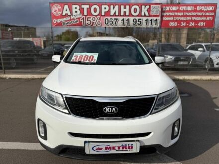 Кіа Соренто 2013 у Кривому Розі на Automoto.ua Білий Кіа Соренто, об'ємом двигуна 2.4 л та пробігом 122 тис. км за 11900 $, фото 1 на Automoto.ua