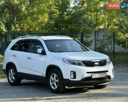 Белый Киа Соренто, объемом двигателя 2.36 л и пробегом 122 тыс. км за 13500 $, фото 1 на Automoto.ua