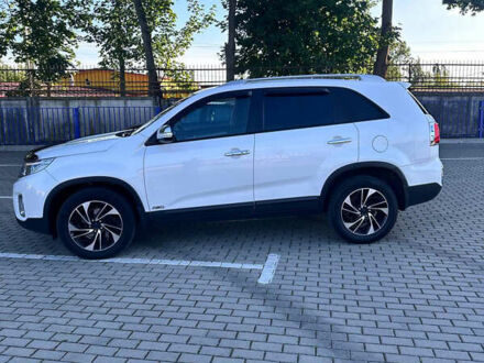 Киа Соренто 2013 в Тернополе на Automoto.ua Белый Киа Соренто, объемом двигателя 2.2 л и пробегом 138 тыс. км за 16900 $, фото 1 на Automoto.ua