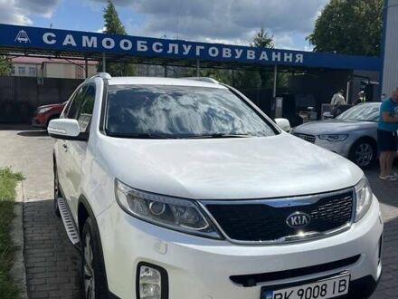 Белый Киа Соренто, объемом двигателя 2.2 л и пробегом 198 тыс. км за 18400 $, фото 1 на Automoto.ua