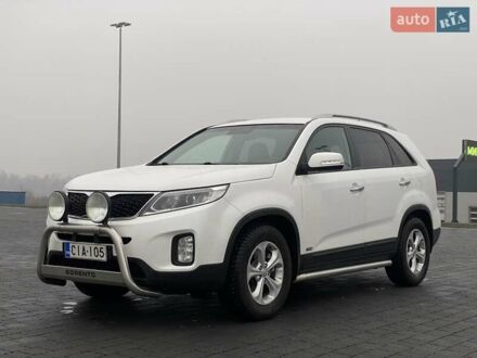 Киа Соренто 2014 в Львове на Automoto.ua Белый Киа Соренто, объемом двигателя 2.2 л и пробегом 280 тыс. км за 16500 $, фото 1 на Automoto.ua