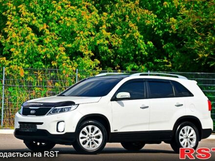 Кіа Соренто 2014 у Дніпро (Дніпропетровську) на Automoto.ua Білий Кіа Соренто, об'ємом двигуна 2.2 л та пробігом 102 тис. км за 18700 $, фото 1 на Automoto.ua