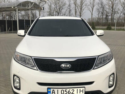 Киа Соренто 2014 в Кагарлыке на Automoto.ua Белый Киа Соренто, объемом двигателя 2.2 л и пробегом 152 тыс. км за 18000 $, фото 1 на Automoto.ua