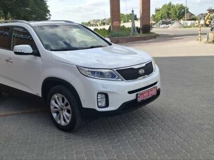 Киа Соренто 2014 в Виннице на Automoto.ua Белый Киа Соренто, объемом двигателя 2.2 л и пробегом 185 тыс. км за 17999 $, фото 1 на Automoto.ua