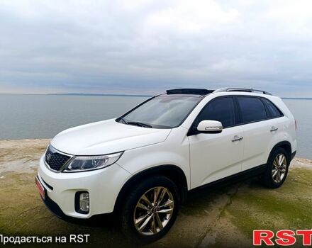 Белый Киа Соренто, объемом двигателя 2 л и пробегом 214 тыс. км за 16800 $, фото 1 на Automoto.ua