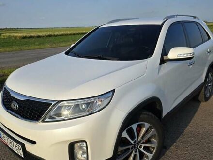 Киа Соренто 2014 в Киеве на Automoto.ua Белый Киа Соренто, объемом двигателя 2 л и пробегом 250 тыс. км за 16600 $, фото 1 на Automoto.ua