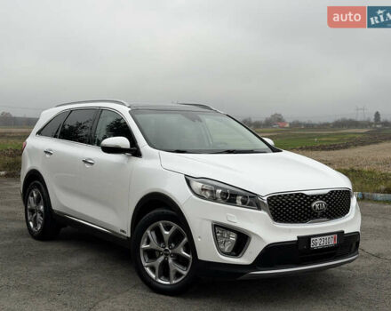 Белый Киа Соренто, объемом двигателя 2.2 л и пробегом 135 тыс. км за 24000 $, фото 1 на Automoto.ua