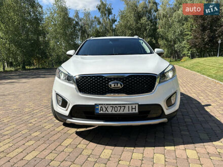Киа Соренто 2015 в Харькове на Automoto.ua Белый Киа Соренто, объемом двигателя 2 л и пробегом 119 тыс. км за 16700 $, фото 1 на Automoto.ua