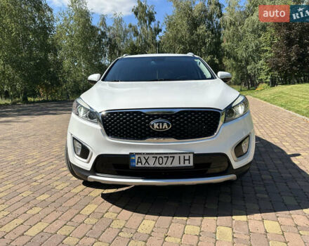 Білий Кіа Соренто, об'ємом двигуна 2 л та пробігом 119 тис. км за 16700 $, фото 1 на Automoto.ua