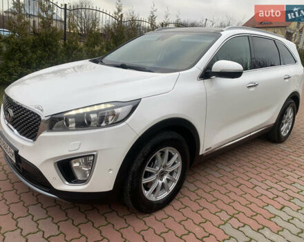 Белый Киа Соренто, объемом двигателя 2.2 л и пробегом 186 тыс. км за 23250 $, фото 1 на Automoto.ua