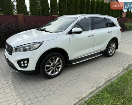 Белый Киа Соренто, объемом двигателя 2 л и пробегом 163 тыс. км за 21300 $, фото 1 на Automoto.ua