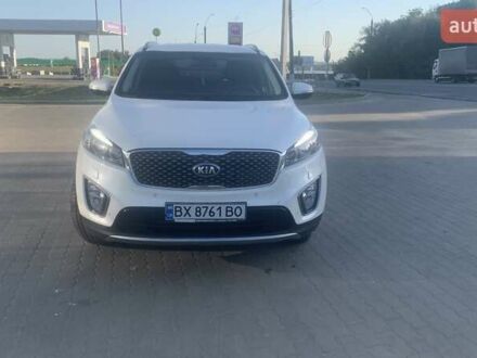 Киа Соренто 2015 в Хмельницком на Automoto.ua Белый Киа Соренто, объемом двигателя 2.2 л и пробегом 152 тыс. км за 20900 $, фото 1 на Automoto.ua