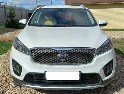 Киа Соренто 2016 в Киеве на Automoto.ua Белый Киа Соренто, объемом двигателя 0 л и пробегом 118 тыс. км за 17100 $, фото 1 на Automoto.ua
