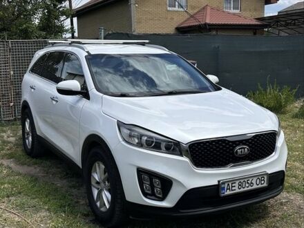 Білий Кіа Соренто, об'ємом двигуна 2.4 л та пробігом 141 тис. км за 13500 $, фото 1 на Automoto.ua