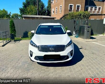 Белый Киа Соренто, объемом двигателя 2.2 л и пробегом 108 тыс. км за 25000 $, фото 1 на Automoto.ua