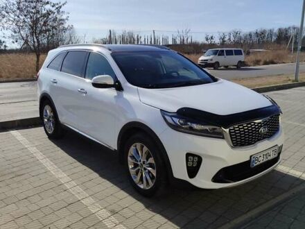 Киа Соренто 2017 в Львове на Automoto.ua Белый Киа Соренто, объемом двигателя 2 л и пробегом 156 тыс. км за 23000 $, фото 1 на Automoto.ua