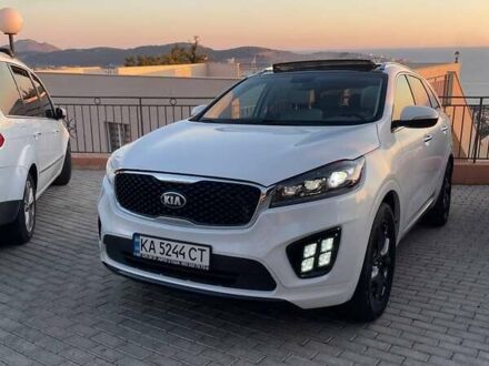 Киа Соренто 2017 в Киеве на Automoto.ua Белый Киа Соренто, объемом двигателя 3.3 л и пробегом 115 тыс. км за 20000 $, фото 1 на Automoto.ua