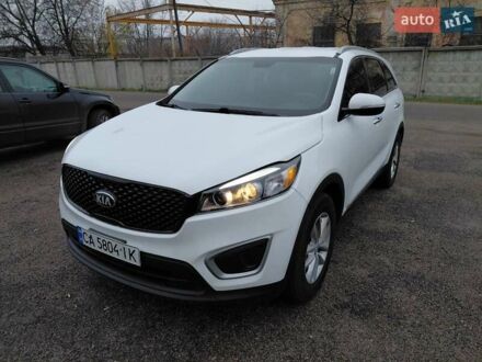Білий Кіа Соренто, об'ємом двигуна 2.4 л та пробігом 135 тис. км за 15200 $, фото 1 на Automoto.ua
