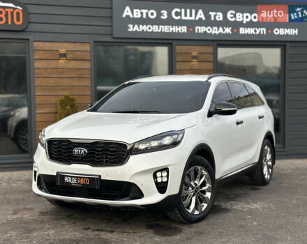 Белый Киа Соренто, объемом двигателя 2.2 л и пробегом 157 тыс. км за 26850 $, фото 1 на Automoto.ua