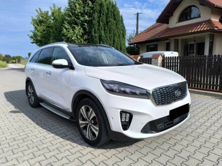 Киа Соренто 2018 в Львове на Automoto.ua Белый Киа Соренто, объемом двигателя 2 л и пробегом 74 тыс. км за 13500 $, фото 1 на Automoto.ua