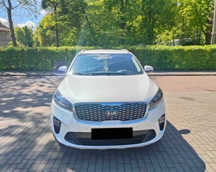 Білий Кіа Соренто, об'ємом двигуна 2 л та пробігом 70 тис. км за 13500 $, фото 1 на Automoto.ua