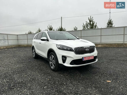 Білий Кіа Соренто, об'ємом двигуна 2.2 л та пробігом 156 тис. км за 28500 $, фото 1 на Automoto.ua
