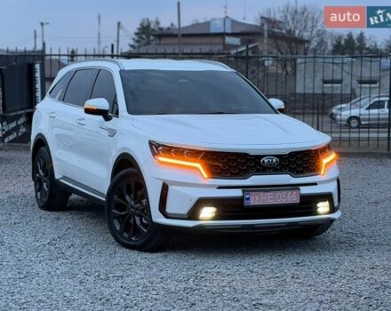 Белый Киа Соренто, объемом двигателя 2.2 л и пробегом 140 тыс. км за 26950 $, фото 1 на Automoto.ua