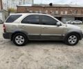 Кіа Соренто 2004 у Харкові на Automoto.ua Бежевий Кіа Соренто, об'ємом двигуна 2.5 л та пробігом 290 тис. км за 3700 $, фото 4 на Automoto.ua
