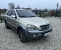 Бежевый Киа Соренто, объемом двигателя 2.5 л и пробегом 300 тыс. км за 5900 $, фото 1 на Automoto.ua