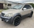 Бежевий Кіа Соренто, об'ємом двигуна 2.5 л та пробігом 284 тис. км за 3400 $, фото 1 на Automoto.ua