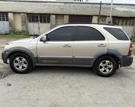Кіа Соренто 2004 у Харкові на Automoto.ua Бежевий Кіа Соренто, об'ємом двигуна 2.5 л та пробігом 290 тис. км за 3700 $, фото 1 на Automoto.ua